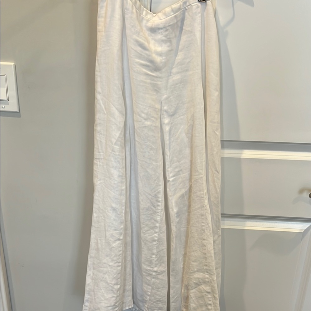 Elegant White Skirt